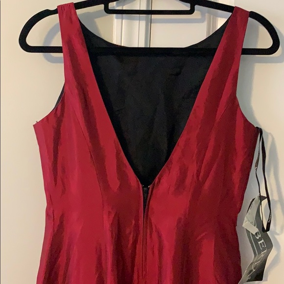 Roberta formal dress size 9/10 - Picture 4 of 7